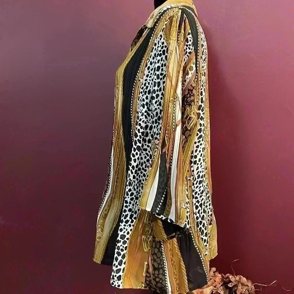 Fashion Bug 1X Animal Print Bell Sleeves Chain Link Print Crinkle Blouse - Picture 3 of 9